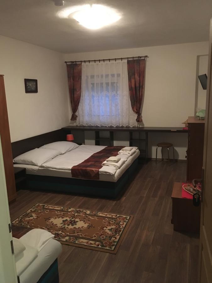 Harrys City Motel Komárno Exteriér fotografie