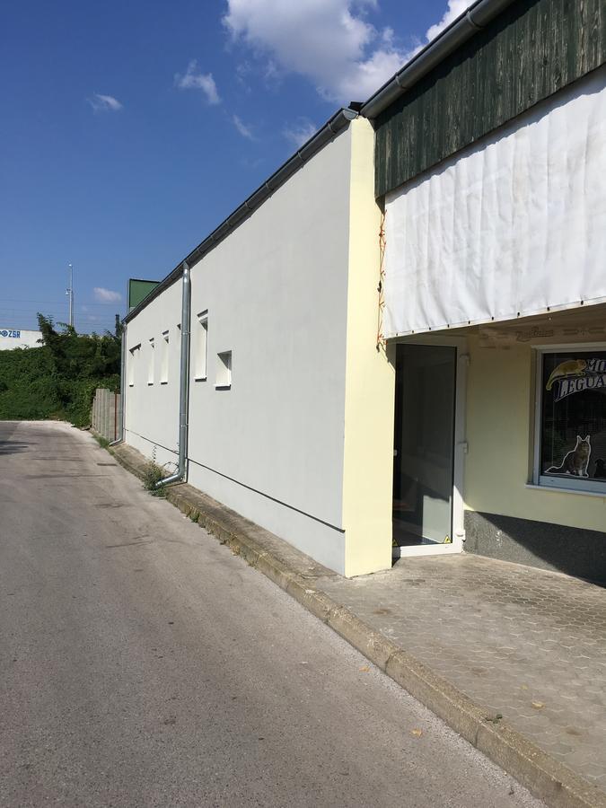 Harrys City Motel Komárno Exteriér fotografie